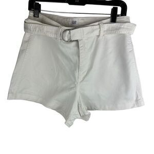 GAP White 4” high rise belted jean shorts